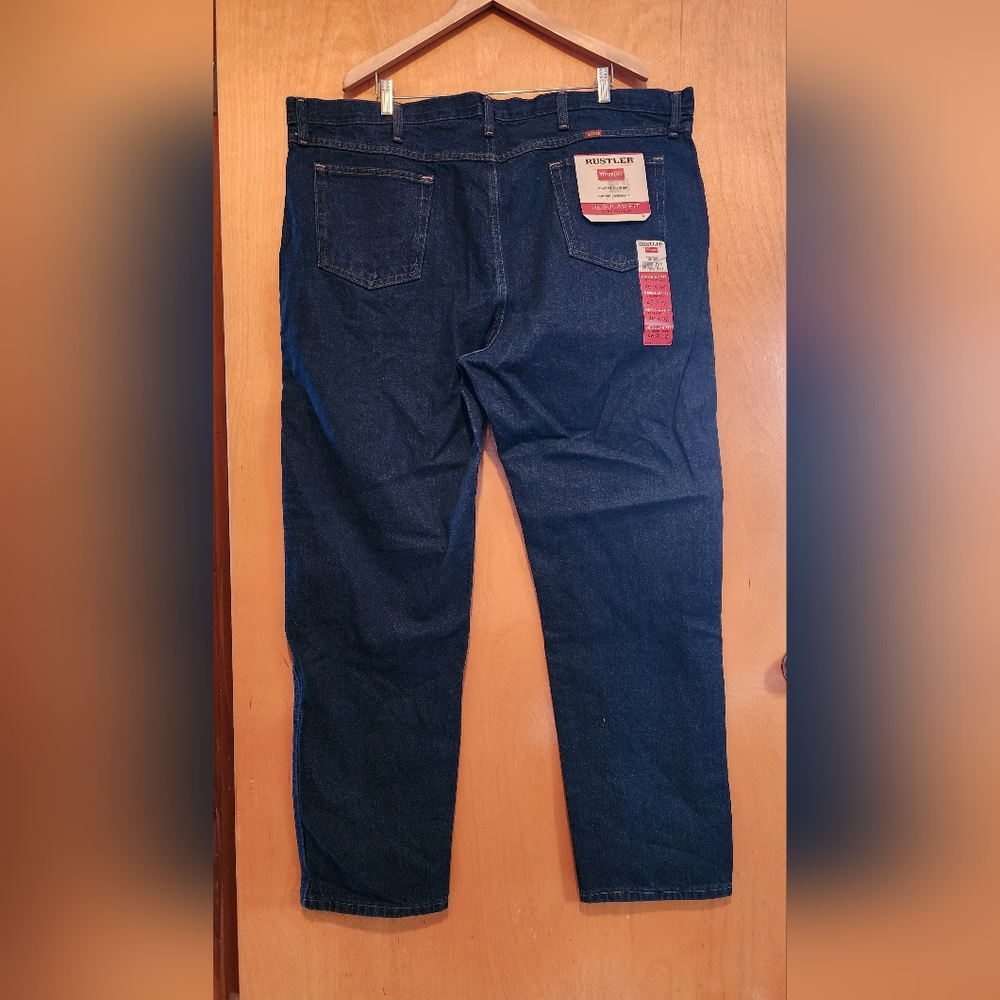 NWT Wrangler Rustler Jeans